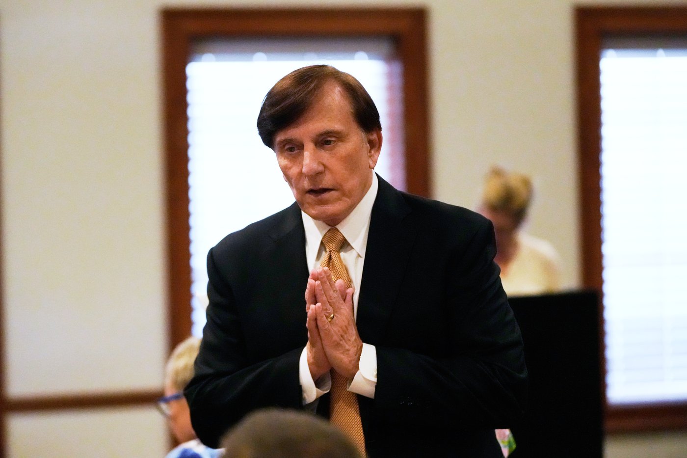Sen. Cassidy knocked out of Louisiana Republican primary as Trump-backed Letlow, Fleming make runoff | iNFOnews.ca
