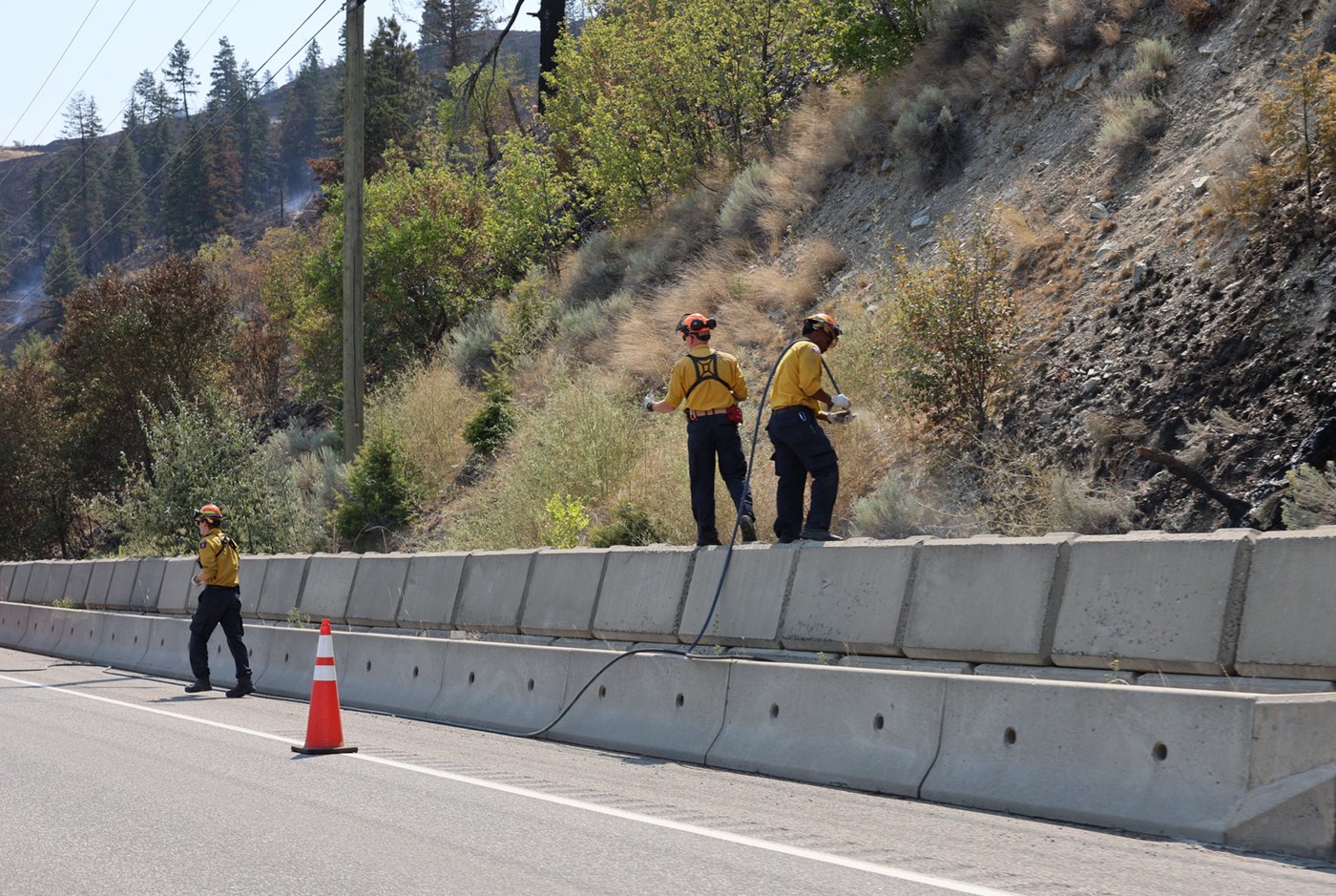 Highway through Summerland, B.C., reopened with limited hours, stopping restrictions | iNFOnews.ca