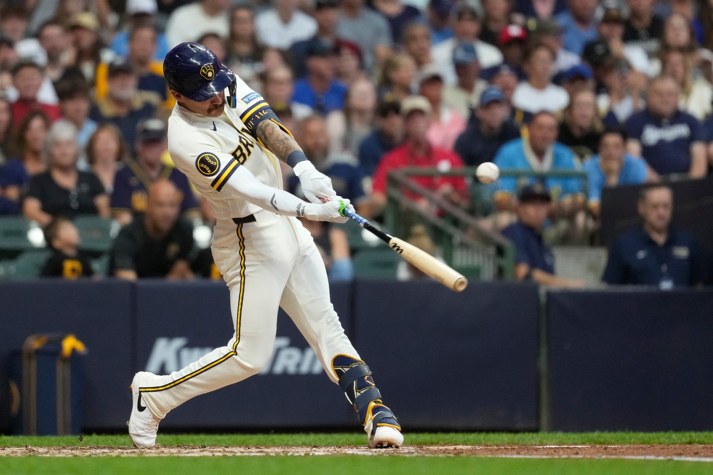 Brewers shortstop Cooper Pratt goes on injured list with strained right hamstring | iNFOnews.ca Brewers shortstop Cooper Pratt goes on injured list with strained right hamstring | iNFOnews.ca
