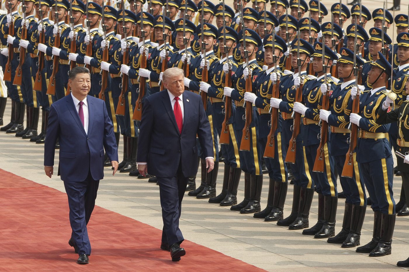 Photos of Trump in China for talks with Xi Jinping | iNFOnews.ca
