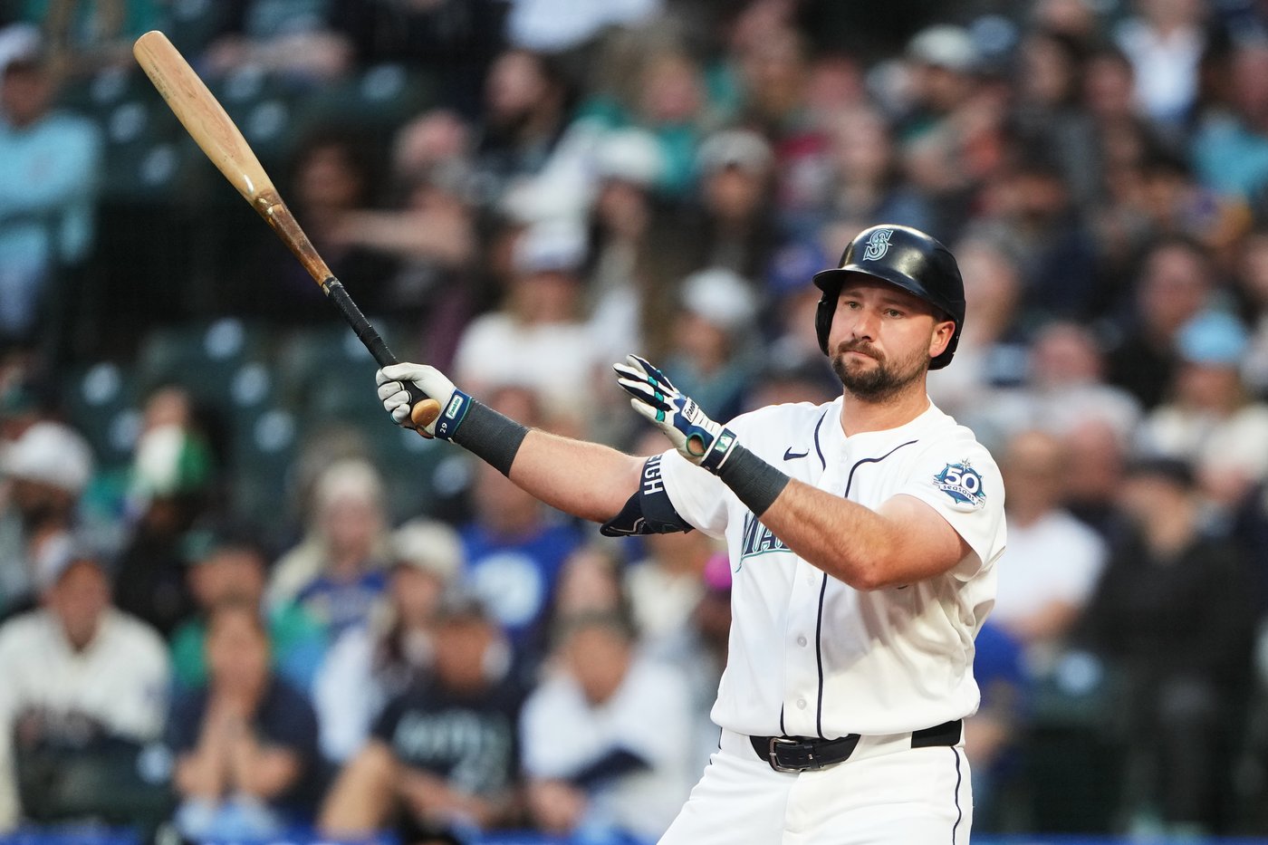 Mariners star catcher Cal Raleigh had hunch right oblique injury would cause IL stint | iNFOnews.ca
