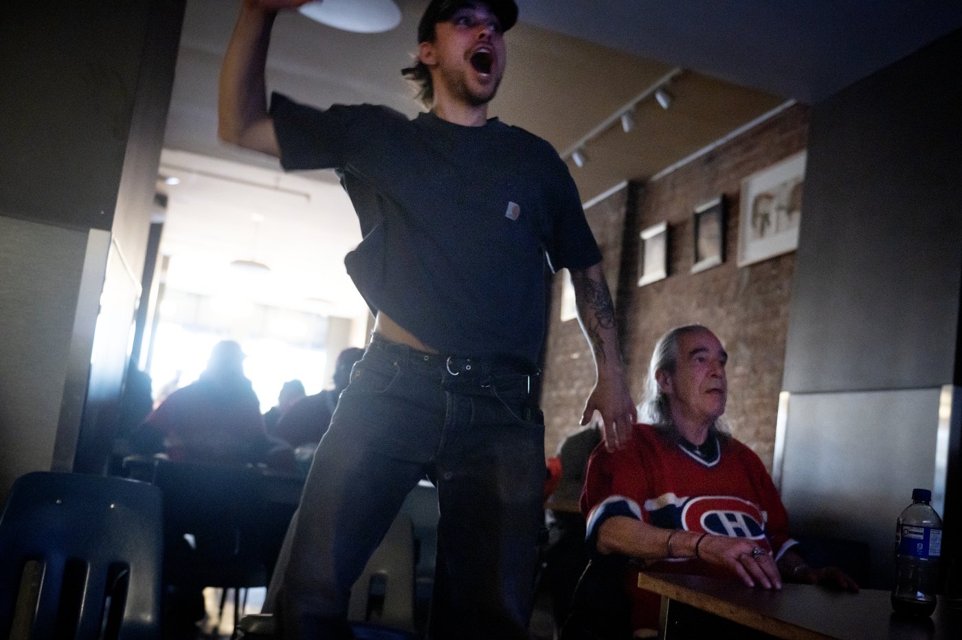 Hockey fever reaches Montrealers experiencing homelessness | iNFOnews.ca
