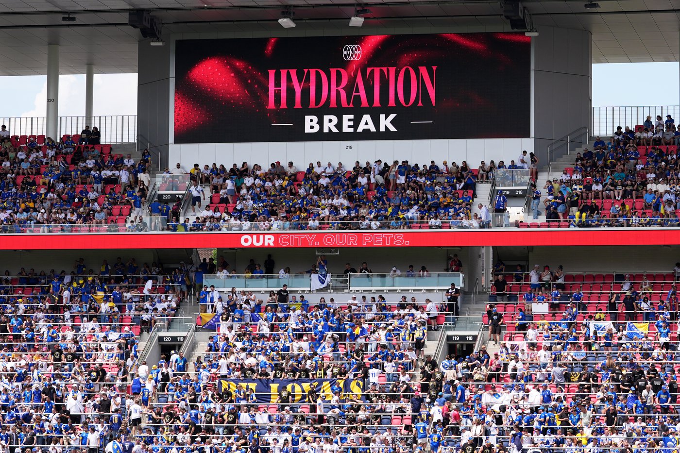FIFA hydration breaks spark backlash and blamed for killing momentum at World Cup | iNFOnews.ca