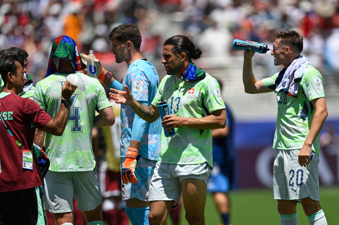 FIFA hydration breaks spark backlash and blamed for killing momentum at World Cup | iNFOnews.ca