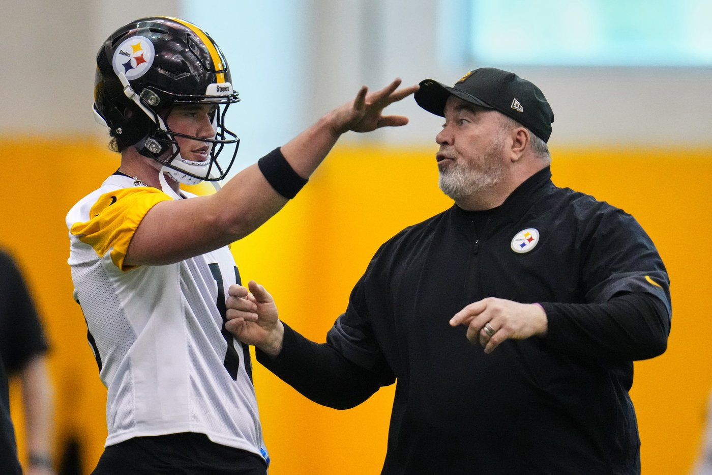 Mid rounds, big dreams: QBs selected later in NFL draft strive for success despite long odds | iNFOnews.ca