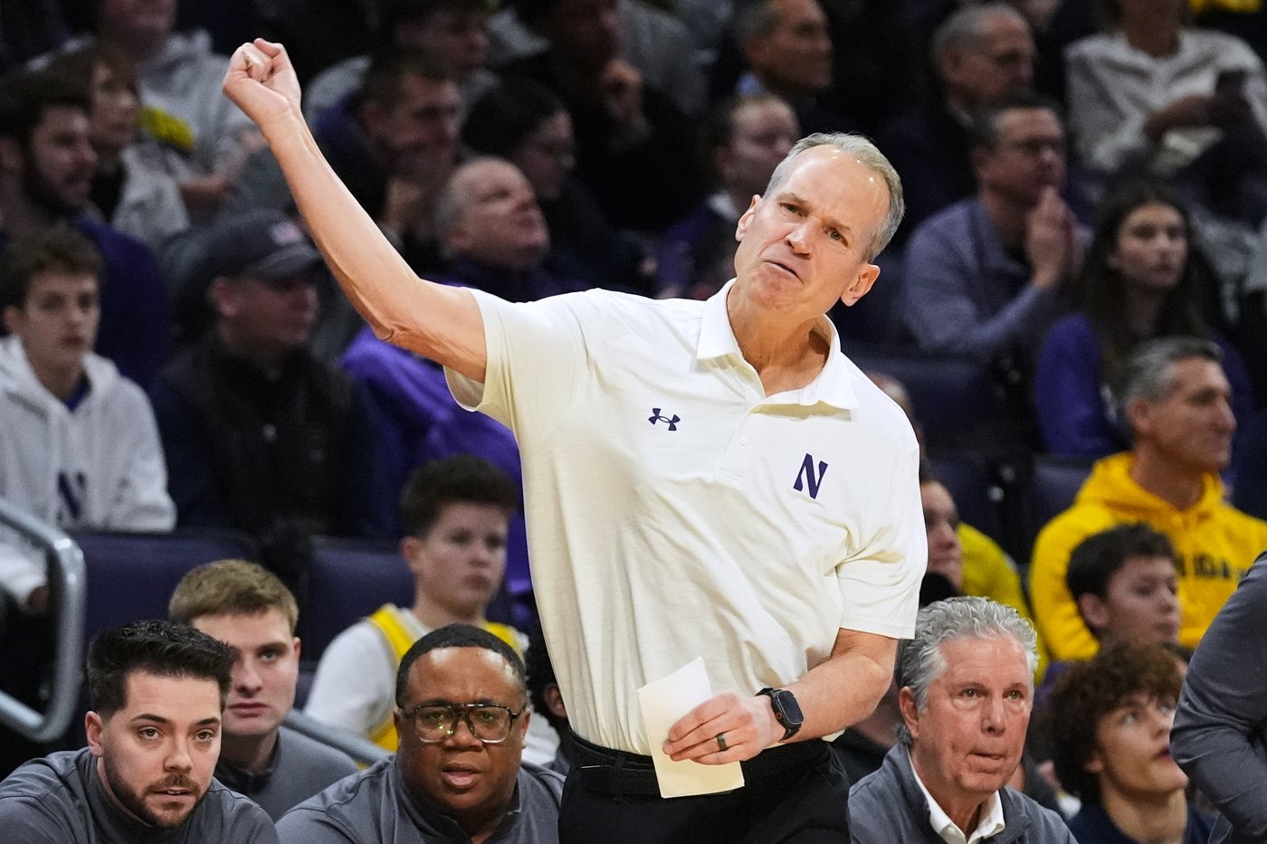 Cason leads second-half rally as No. 2 Michigan knocks off Northwestern, 87-75 | iNFOnews.ca