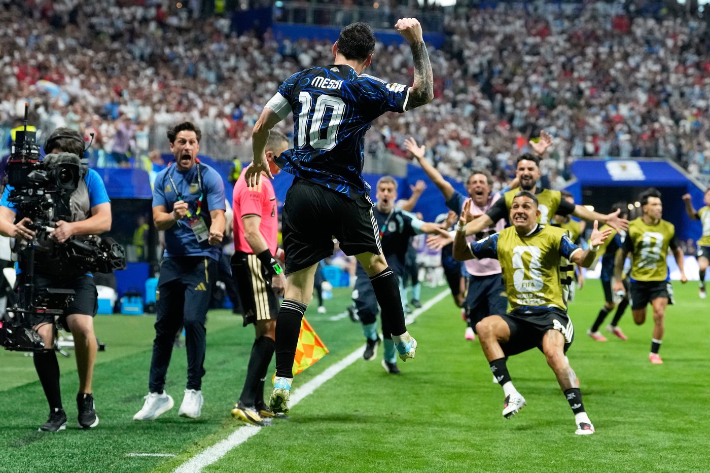 Messi and Argentina rally past England to reach the World Cup final, in photos | iNFOnews.ca