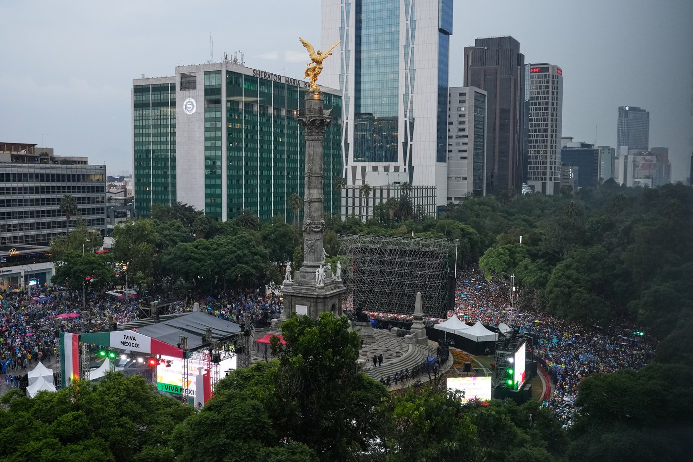 4 people die in Mexico City during celebrations after World Cup win | iNFOnews.ca 4 people die in Mexico City during celebrations after World Cup win | iNFOnews.ca