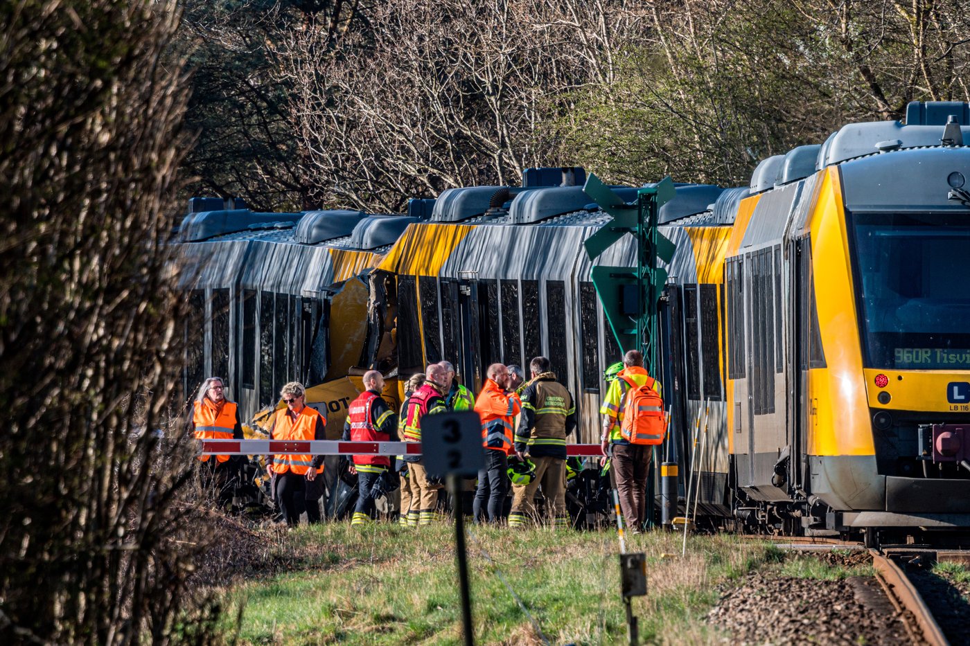 2 trains collide in Denmark, leaving 5 people critically injured | iNwheels