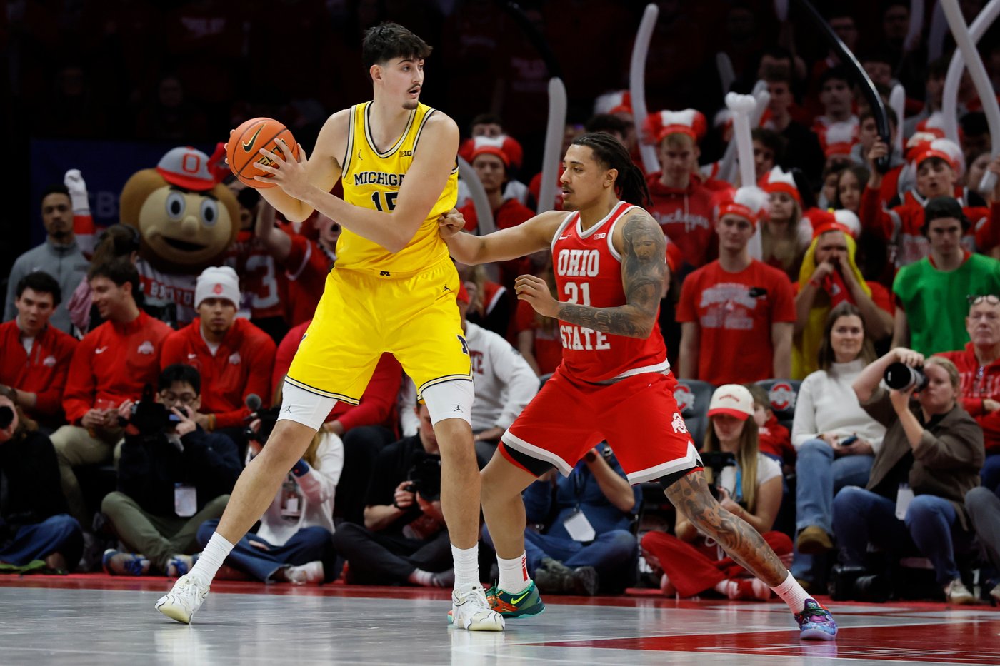 Aday Mara's 3-point practice pays off in No. 2 Michigan's win over Ohio State | iNFOnews.ca