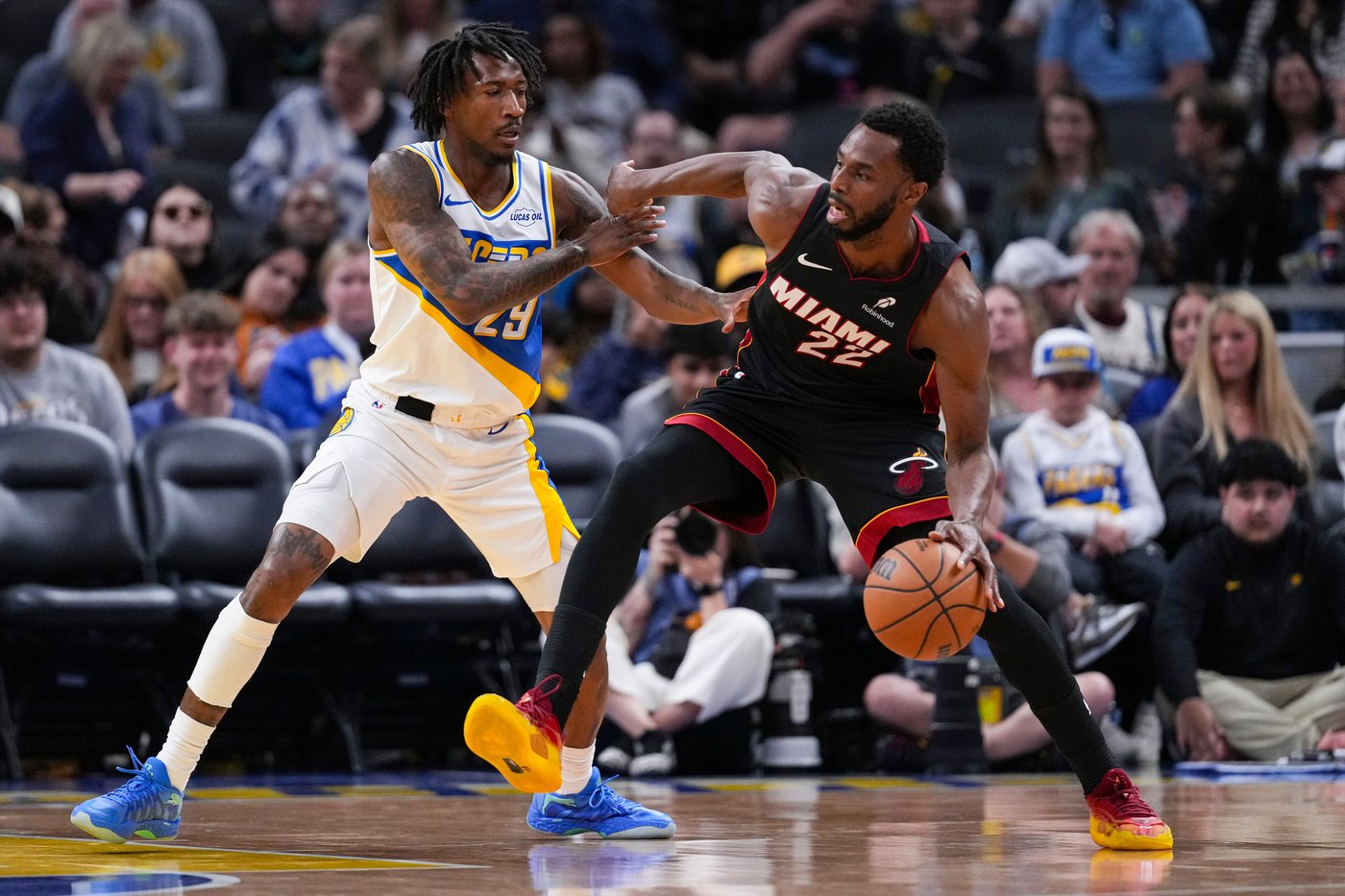 Pascal Siakam scores 30 points to give Pacers 135-118 victory that adds to Heat's struggles | iNFOnews.ca