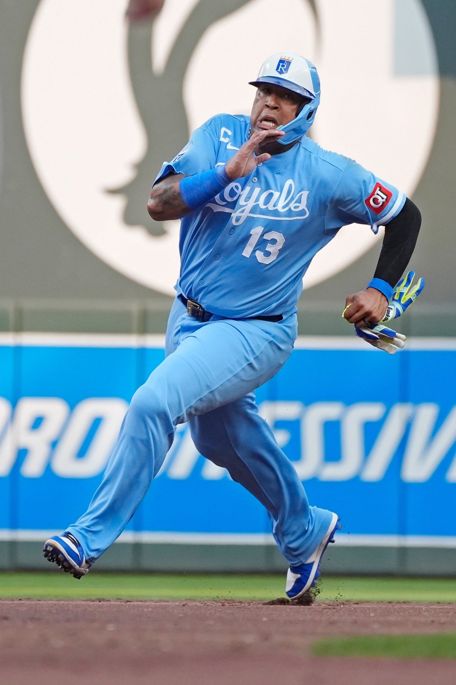 Randy Dobnak picks up first win in 5 years as Royals beat Twins 4-0 | iNFOnews.ca