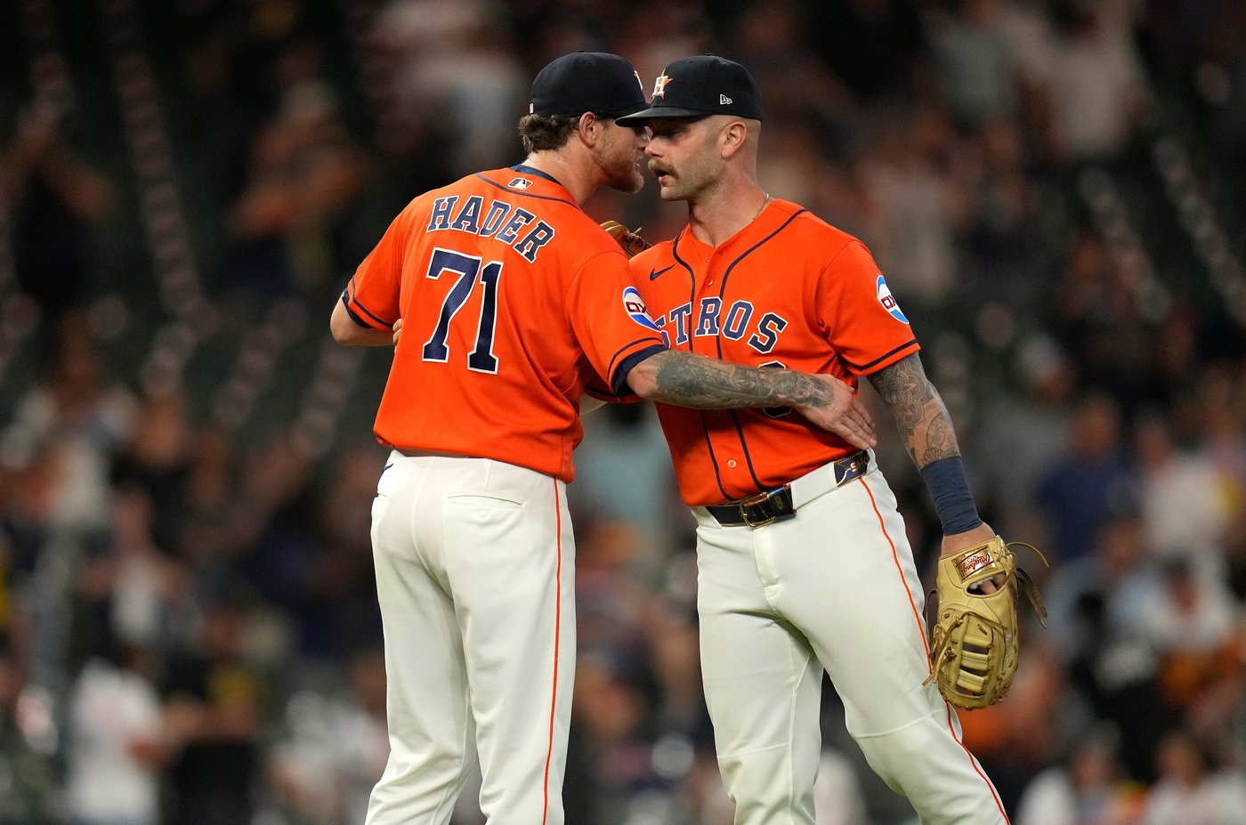 Smith has tiebreaking 2-run triple in 8th to help the Astros beat the Pirates 11-9 | iNFOnews.ca