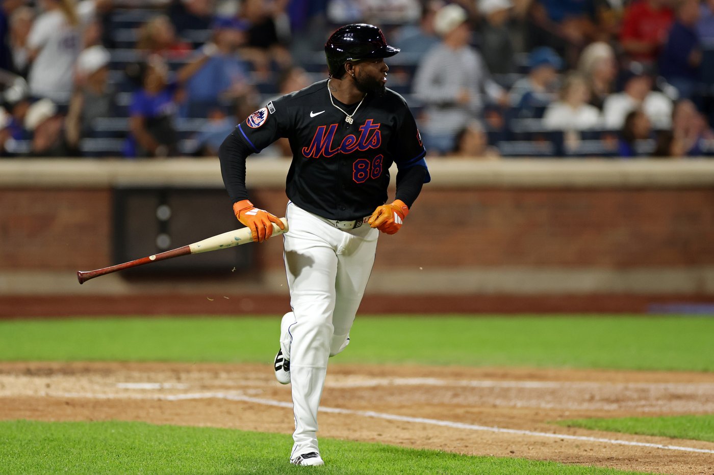 Francisco Lindor leads resurgent Mets to 3-2 victory over MLB-best Brewers in 10 innings | iNFOnews.ca