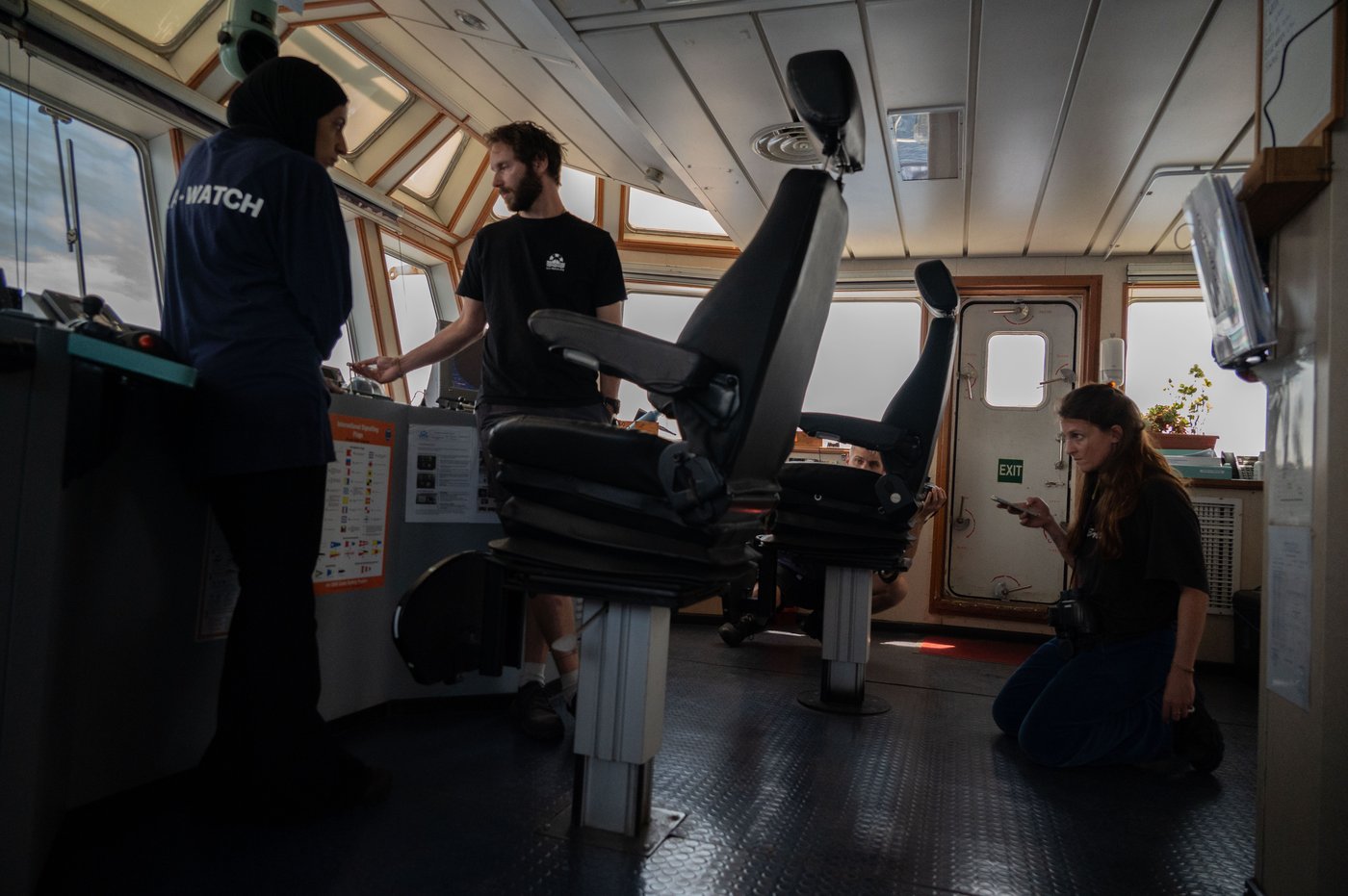 Aid group says Libyan-linked vessels fired on a migrant rescue ship in the Mediterranean | iNFOnews.ca