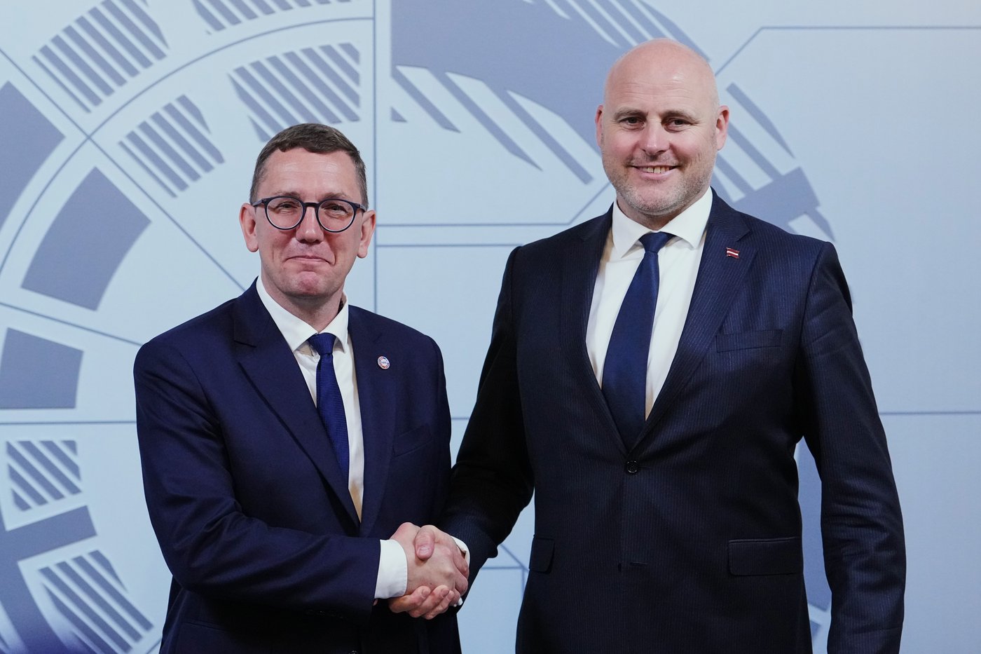Ukraine's Zelenskyy arrives in Estonia to attend Nordic-Baltic summit | iNFOnews.ca