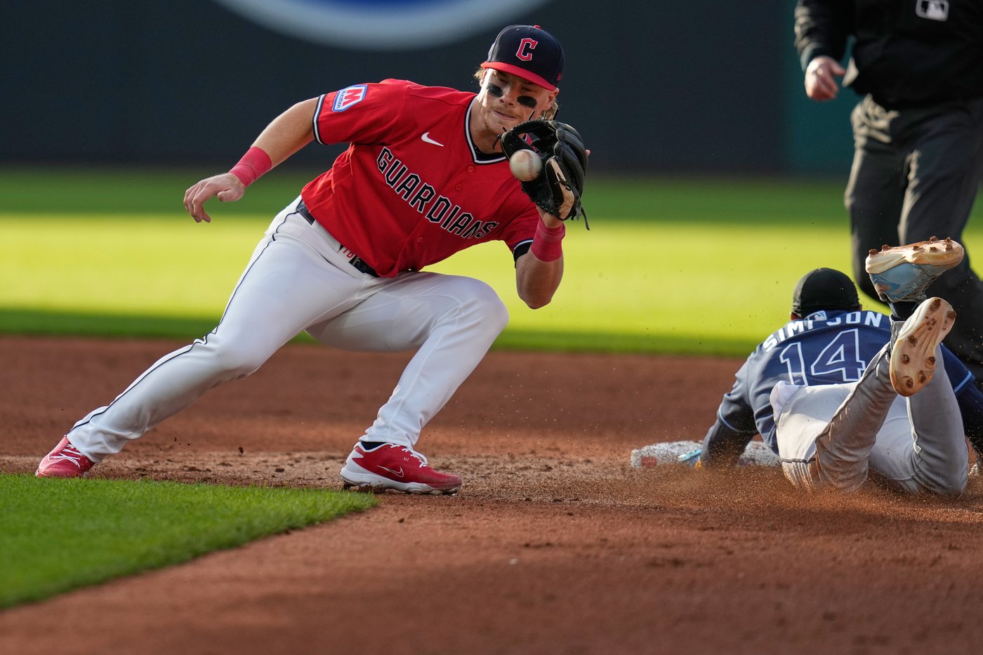 Guardians prospect Travis Bazzana, 2024 top overall pick, looking to settle in after making debut | iNFOnews.ca