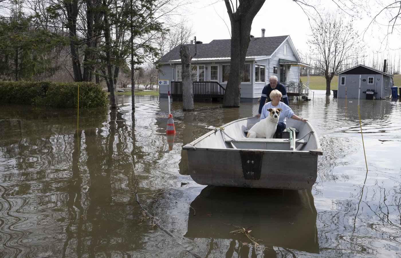 Hope rises as water levels begin to stabilize in Quebec despite new flooding | iNFOnews.ca