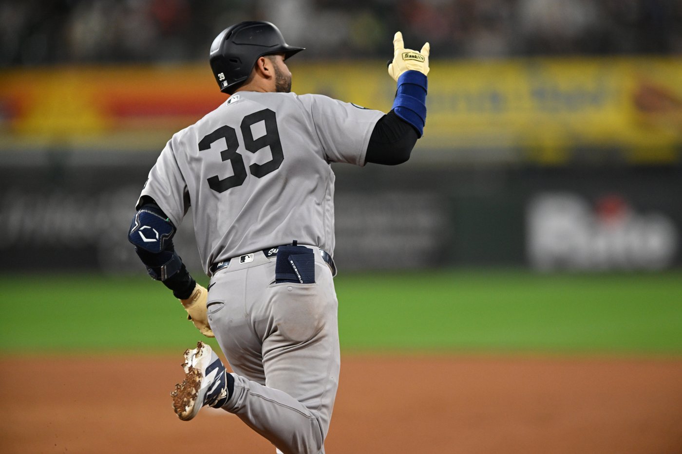 Ali Sánchez hits his 1st career homer as the Yankees beat the White Sox 9-5 | iNFOnews.ca Ali Sánchez hits his 1st career homer as the Yankees beat the White Sox 9-5 | iNFOnews.ca