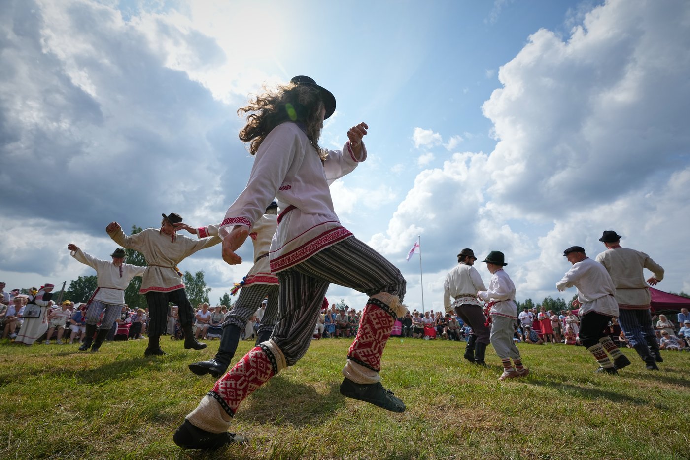 This ethnic community in Estonia turns a village into a symbolic kingdom for a day | iNFOnews.ca This ethnic community in Estonia turns a village into a symbolic kingdom for a day | iNFOnews.ca