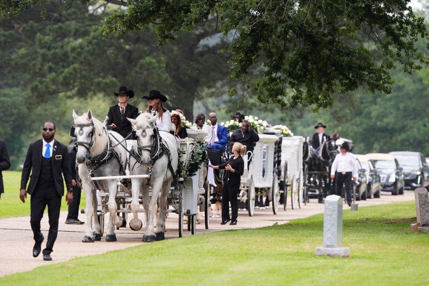 8 children killed in Louisiana mass shooting remembered at funeral | iNFOnews.ca