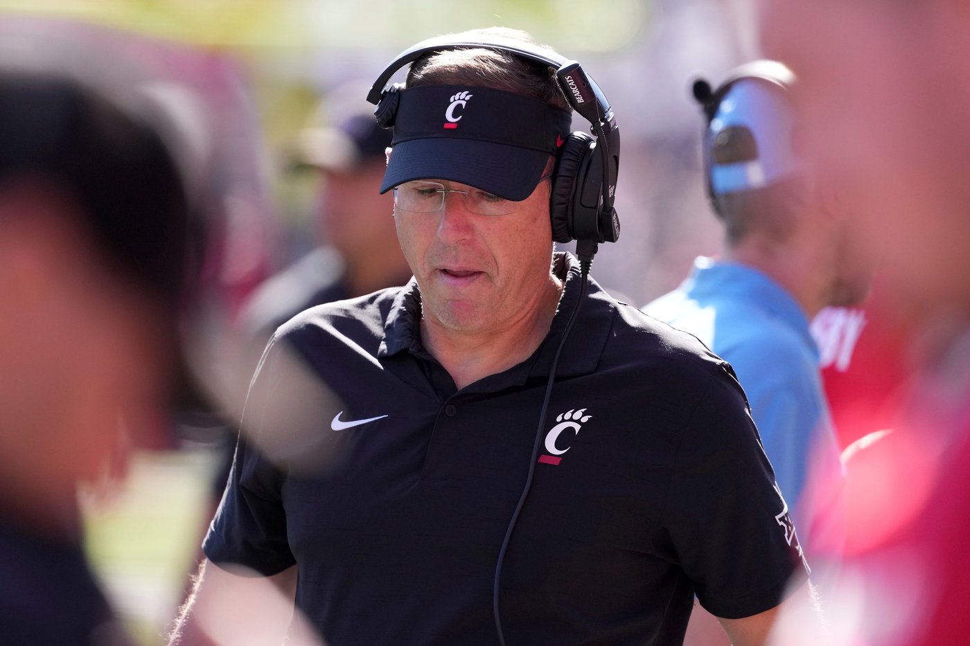 Cincinnati climbing in Big 12, inexperience and tough schedule loom large for Satterfield's team | iNFOnews.ca Cincinnati climbing in Big 12, inexperience and tough schedule loom large for Satterfield's team | iNFOnews.ca