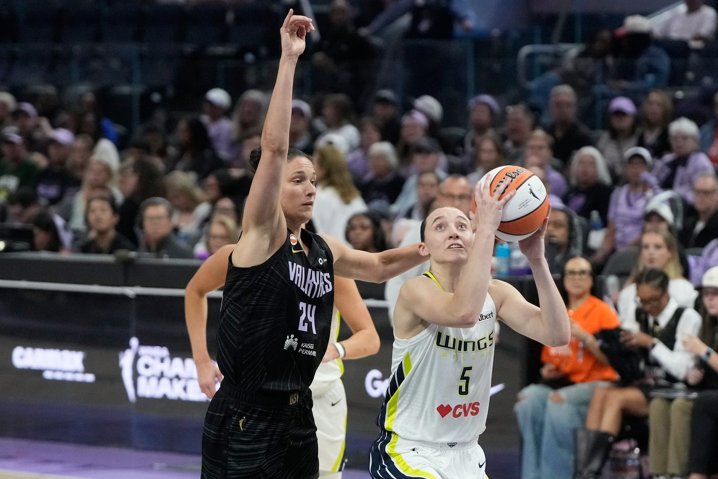 Valkyries are playoff bound again in 2nd year after beating Dallas 78-70 behind Williams' 23 points | iNFOnews.ca