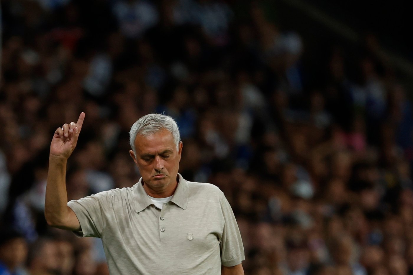 Mourinho says Vinícius Júnior is unfairly targeted but wants him to manage his emotions better | iNFOnews.ca Mourinho says Vinícius Júnior is unfairly targeted but wants him to manage his emotions better | iNFOnews.ca