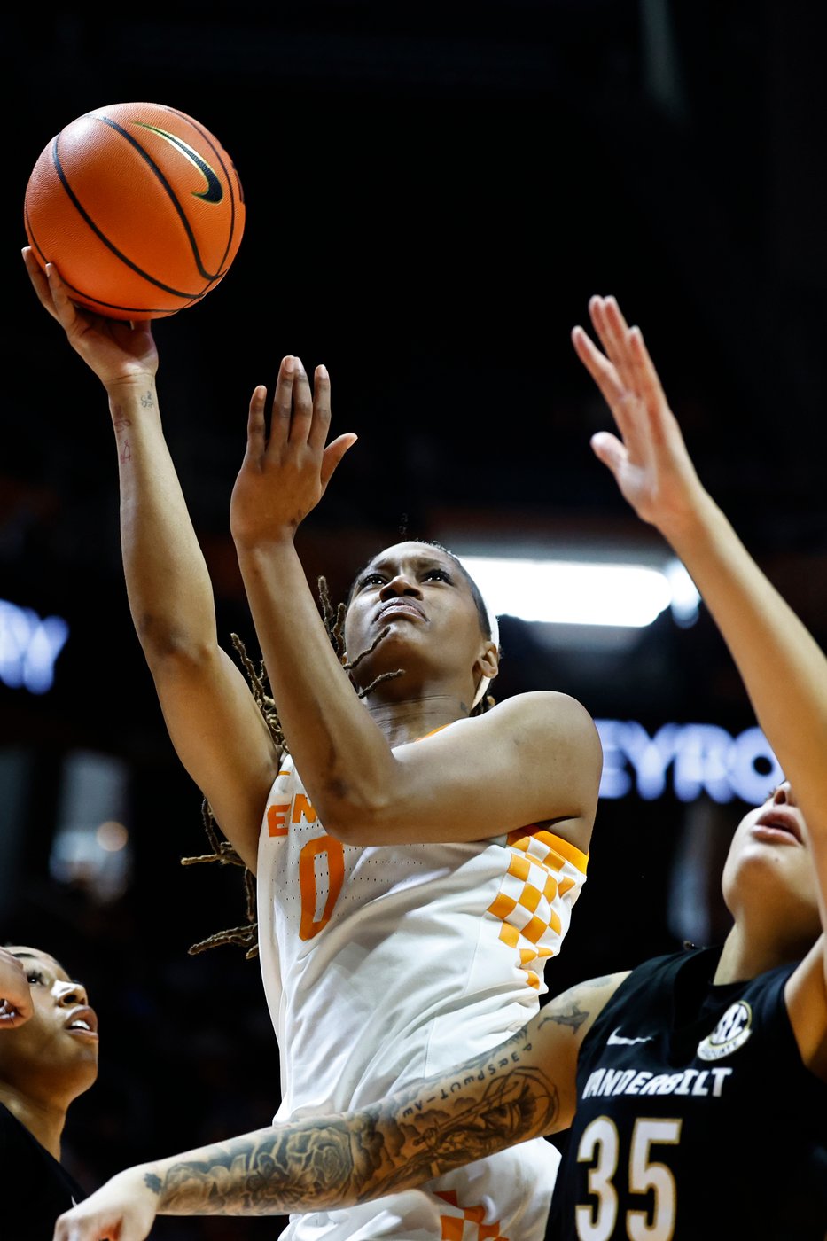 Mikayla Blakes' 34 points lead No. 5 Vanderbilt past Tennessee 87-77 | iNFOnews.ca Mikayla Blakes' 34 points lead No. 5 Vanderbilt past Tennessee 87-77 | iNFOnews.ca