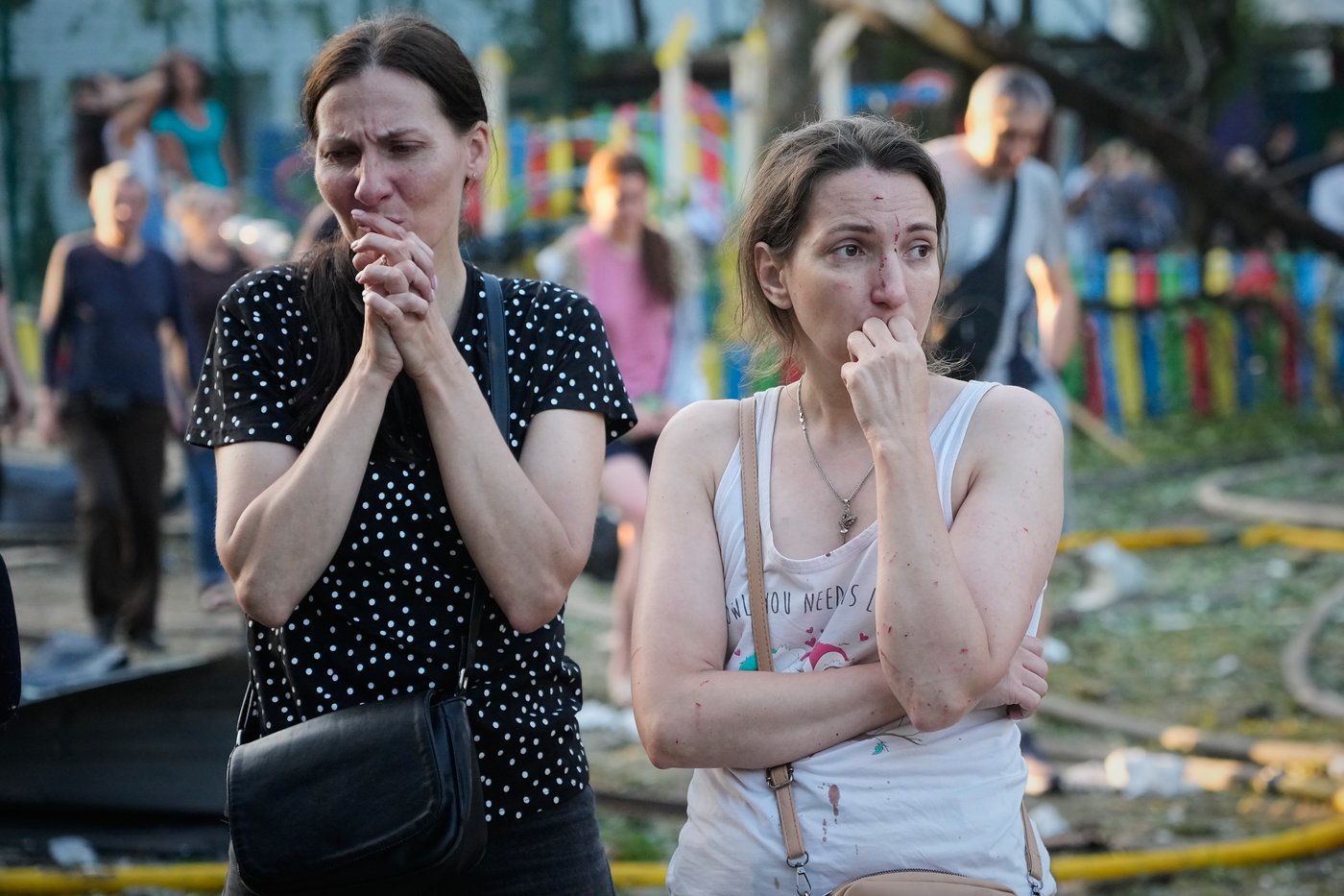 Russian attack kills at least 13, injures scores and causes damage across Ukraine capital | iNFOnews.ca Russian attack kills at least 13, injures scores and causes damage across Ukraine capital | iNFOnews.ca