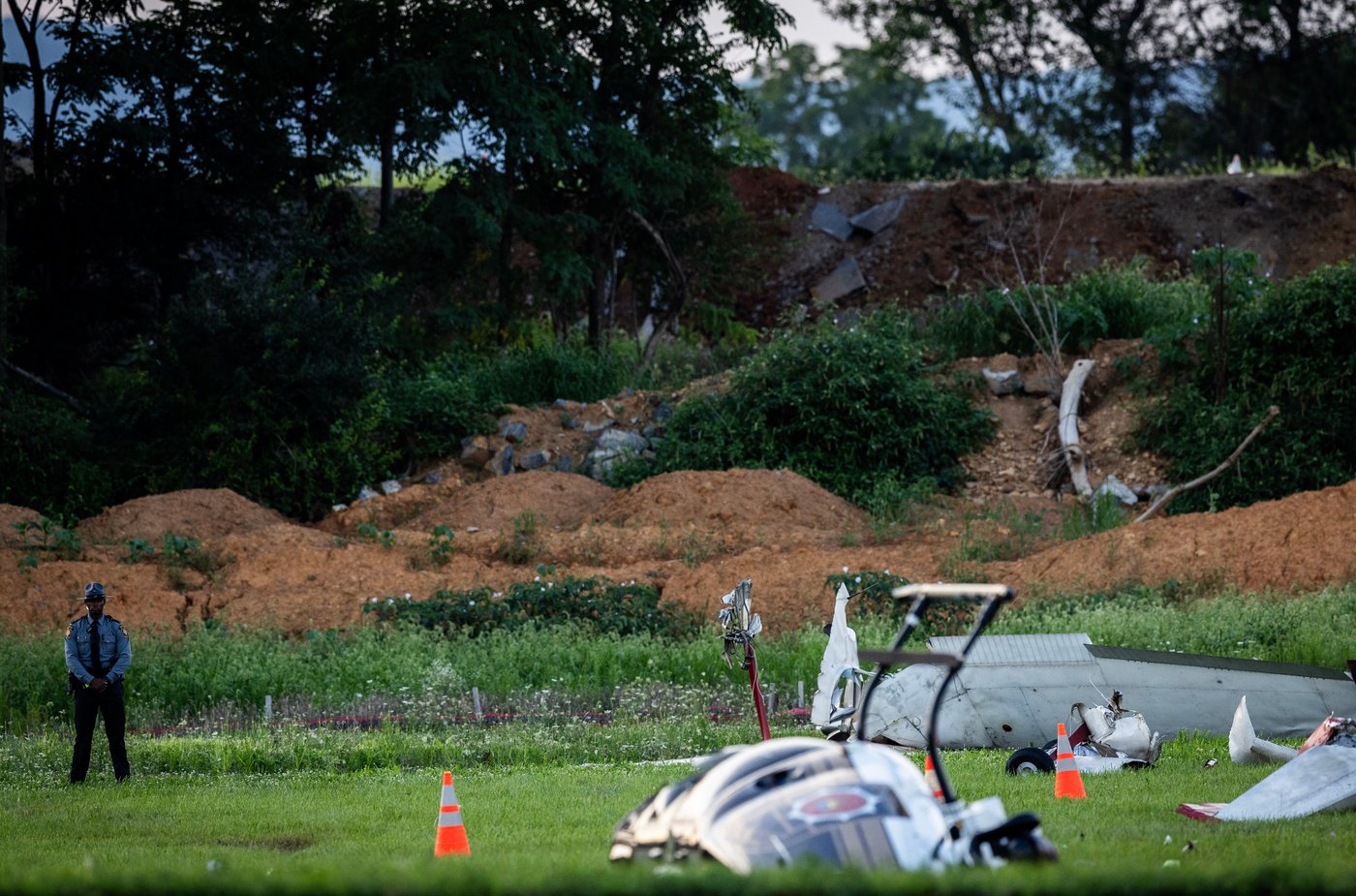 Data cards retrieved from plane and helicopter that collided in deadly Pennsylvania airport crash | iNwheels Data cards retrieved from plane and helicopter that collided in deadly Pennsylvania airport crash | iNwheels