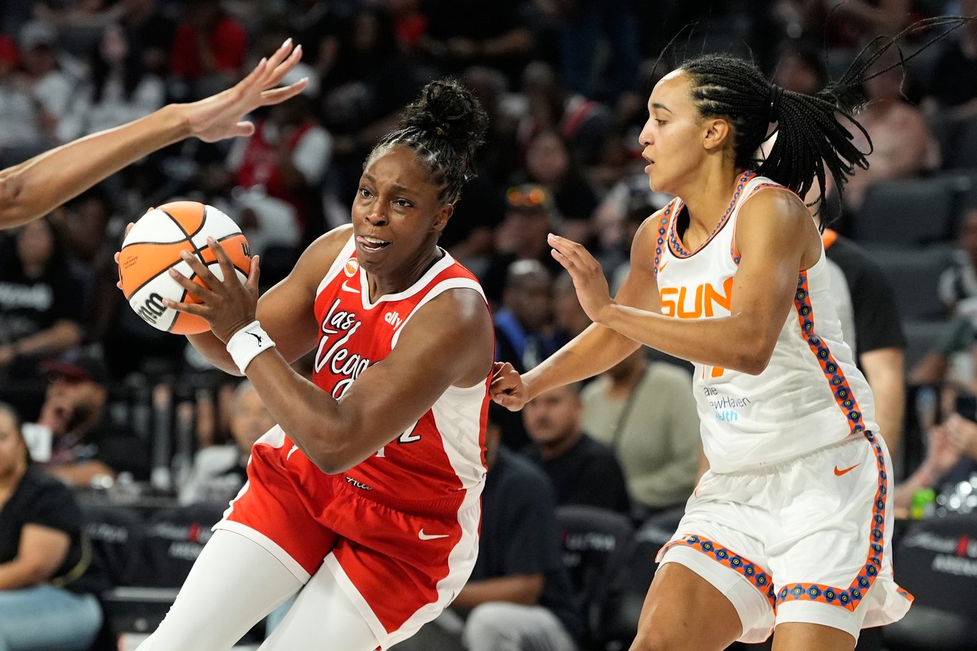 Jackie Young scores 24 and the Aces beat the Sun 101-78 | iNFOnews.ca