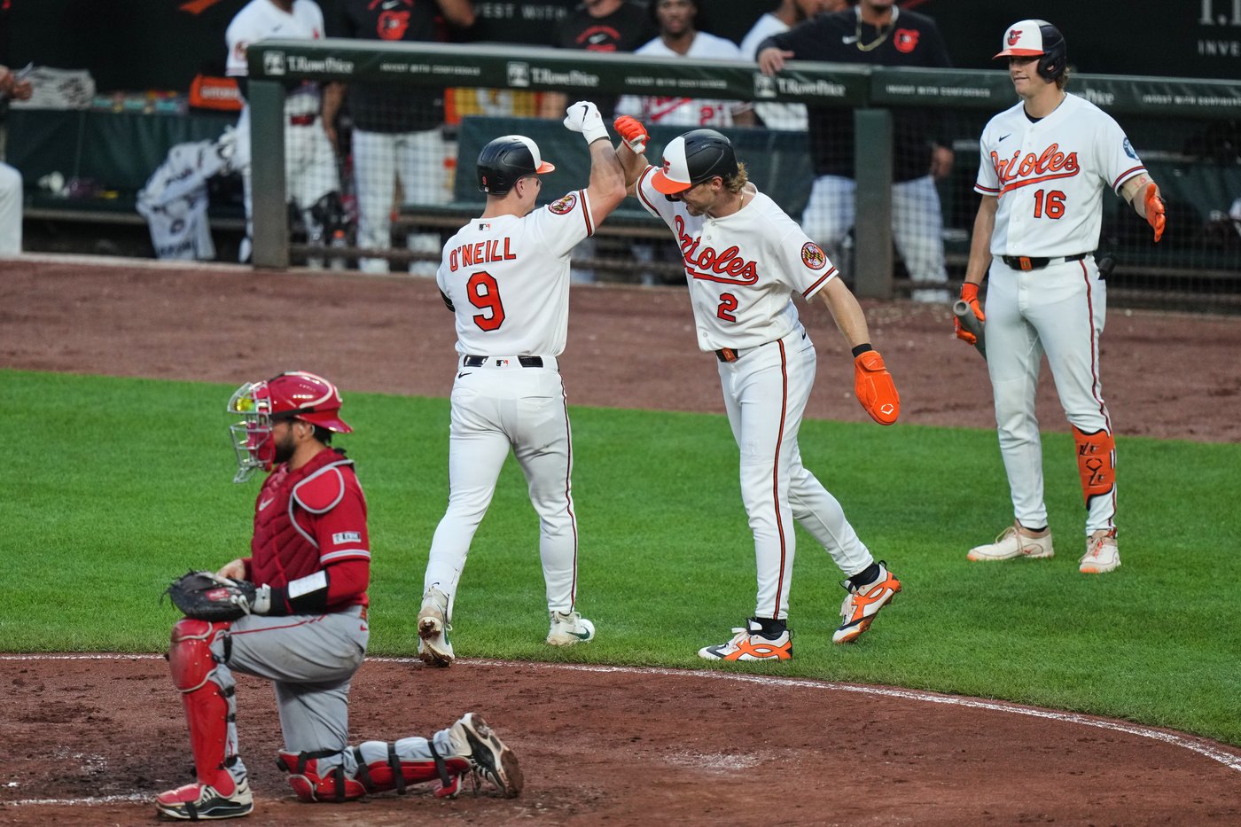 O'Neill and Mayo hit back-to-back HRs, Taveras also goes deep as Orioles beat Angels 5-2 | iNFOnews.ca