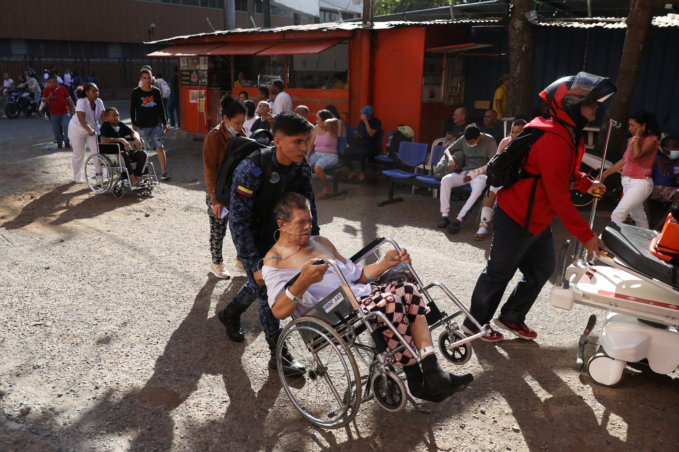 47 dead and buildings collapsed after 7.4-magnitude earthquake shakes western Colombia | iNFOnews.ca 47 dead and buildings collapsed after 7.4-magnitude earthquake shakes western Colombia | iNFOnews.ca