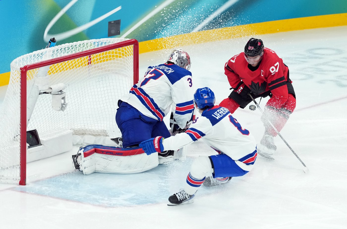 Jets rave about goaltender Connor Hellebuyck's gold-medal game outing for U.S. | iNFOnews.ca