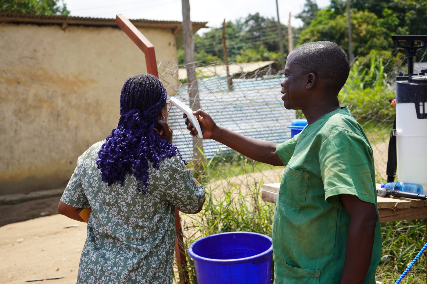 Ebola death toll in Congo rises to at least 930, including dozens of health workers | iNFOnews.ca