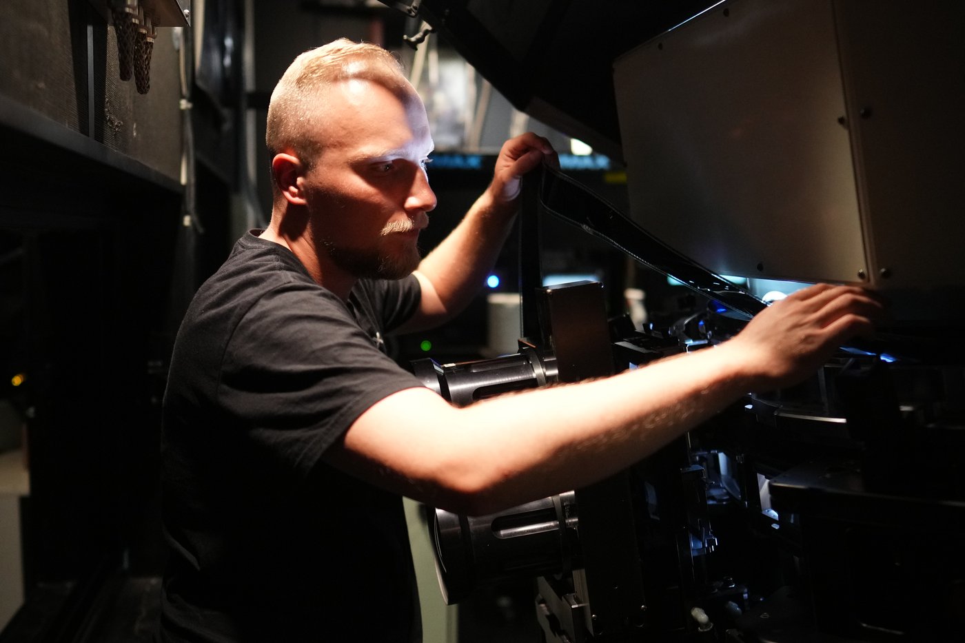 Prague’s rare 70 mm IMAX draws thousands of Europeans for Nolan’s 'The Odyssey' | iNFOnews.ca