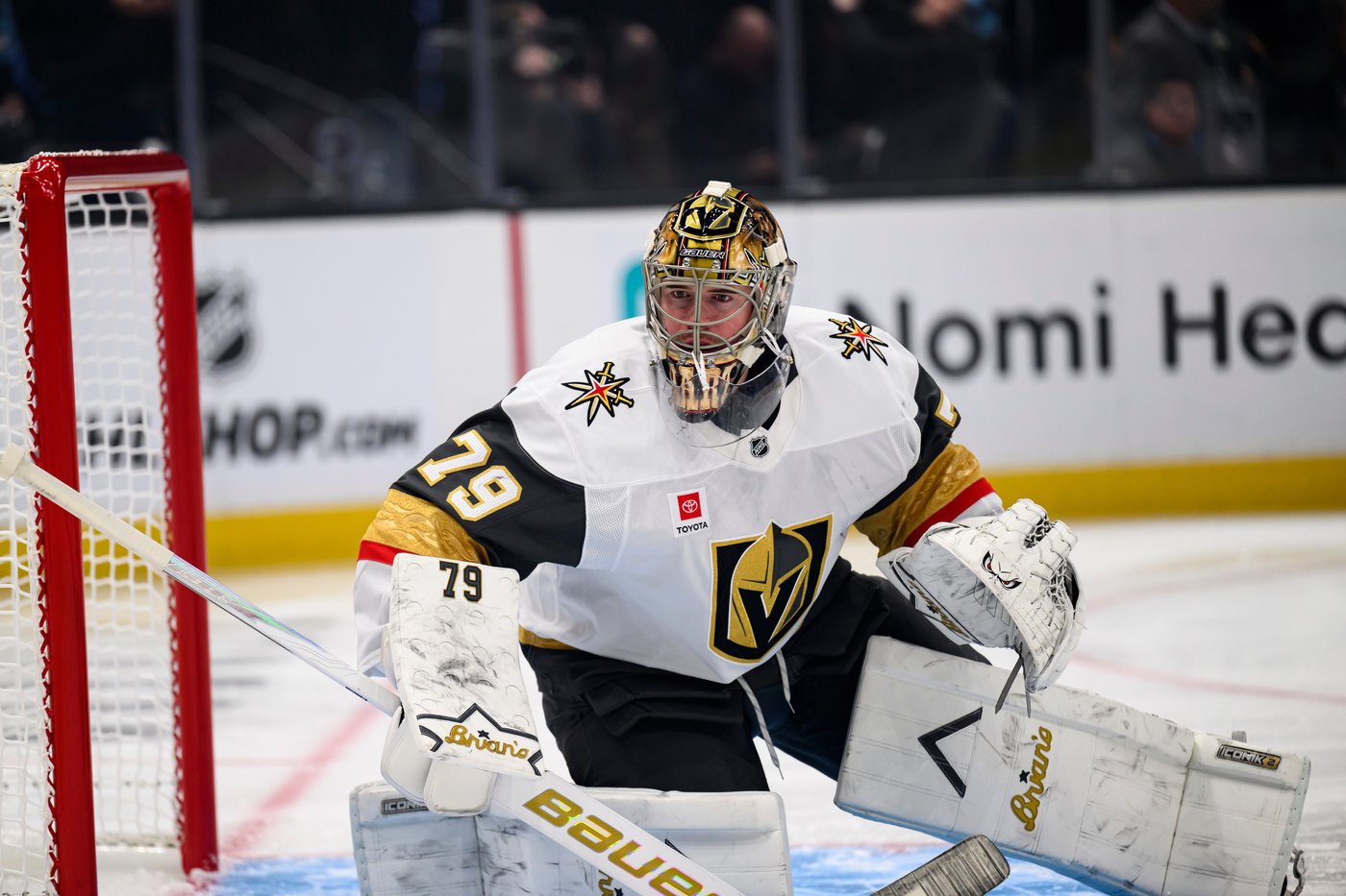 Theodore's overtime goal lifts Golden Knights to 5-4 win over Mammoth; series tied 2-all | iNFOnews.ca