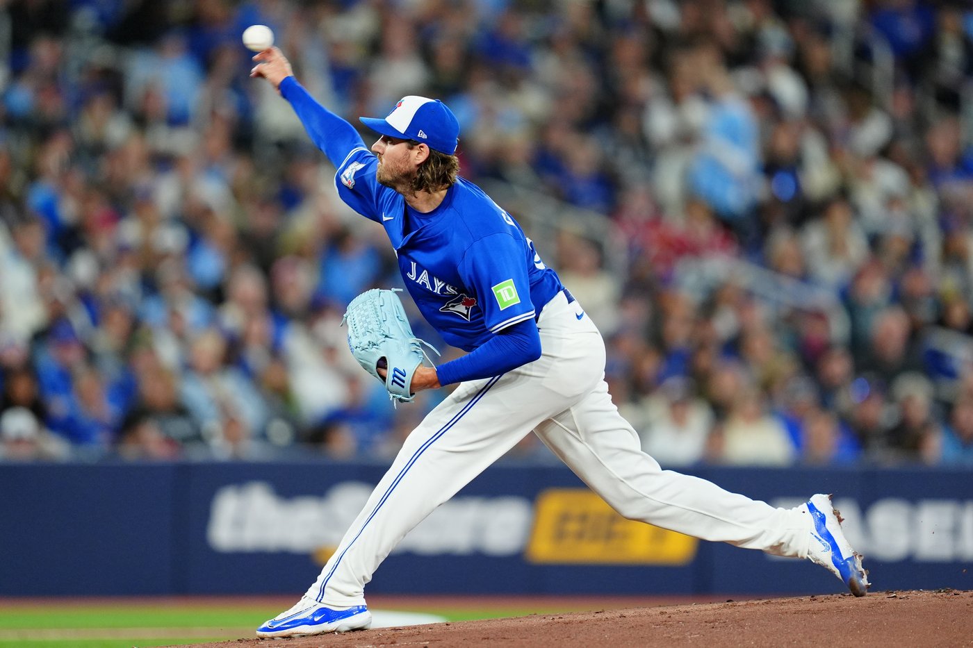 Blue Jays ace Kevin Gausman reaches 2,000 strikeout milestone, 90th all time | iNFOnews.ca