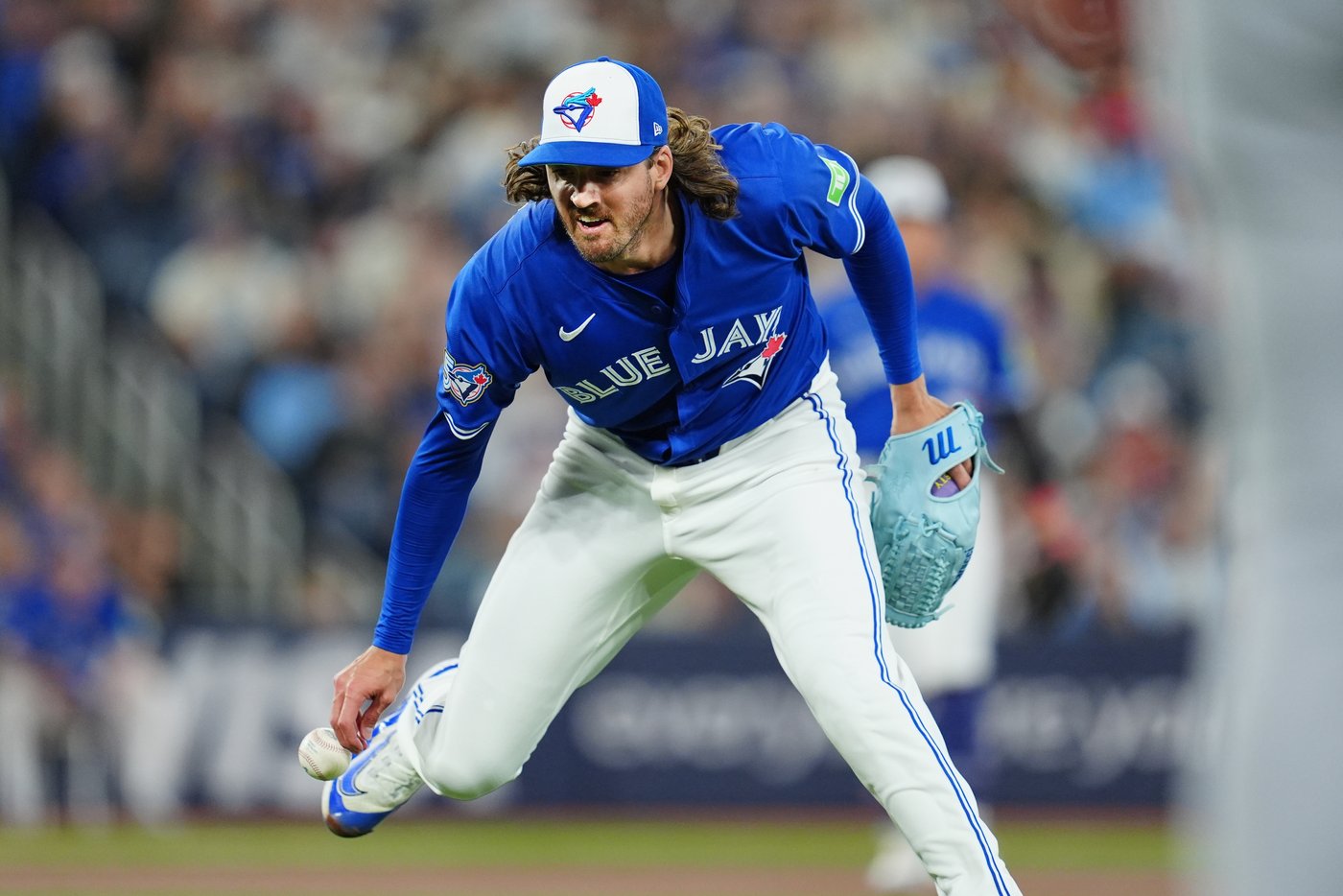 Blue Jays ace Kevin Gausman reaches 2,000 strikeout milestone, 90th all time | iNFOnews.ca