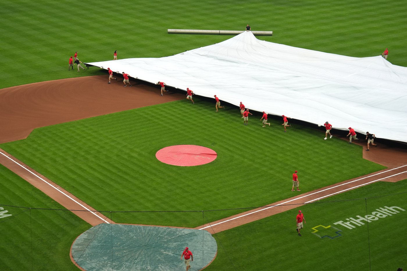 Guardians-Reds game in Cincinnati postponed due to rain; day-night doubleheader set for Tuesday | iNFOnews.ca