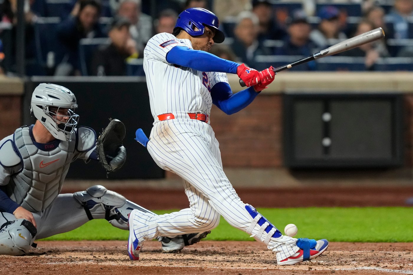 Juan Soto returns to lineup for Mets, who also get a positive progress report on Francisco Lindor | iNFOnews.ca