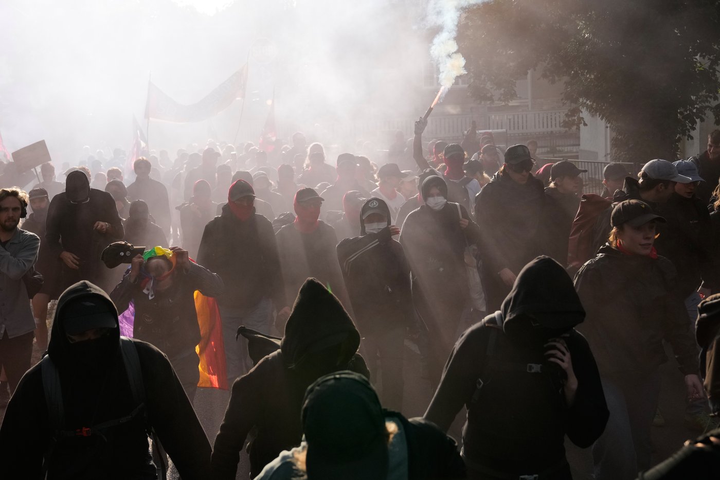 Far-right Alternative for Germany party reelects leaders as protesters and police clash | iNFOnews.ca