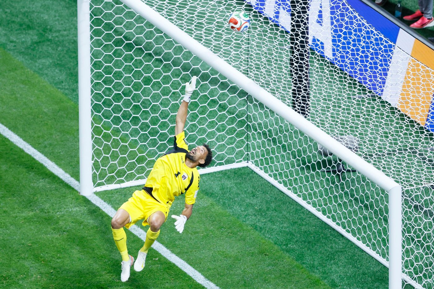 Cape Verde star goalkeeper Vozinha's mother gets visa to attend next World Cup match | iNFOnews.ca