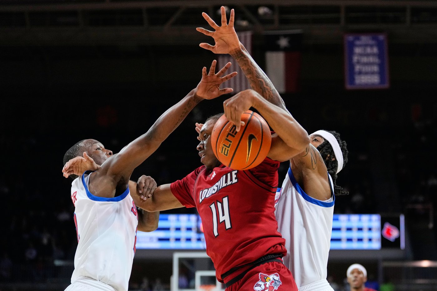 SMU beats No. 21 Louisville 95-85 for another home win over a ranked ACC opponent | iNFOnews.ca SMU beats No. 21 Louisville 95-85 for another home win over a ranked ACC opponent | iNFOnews.ca