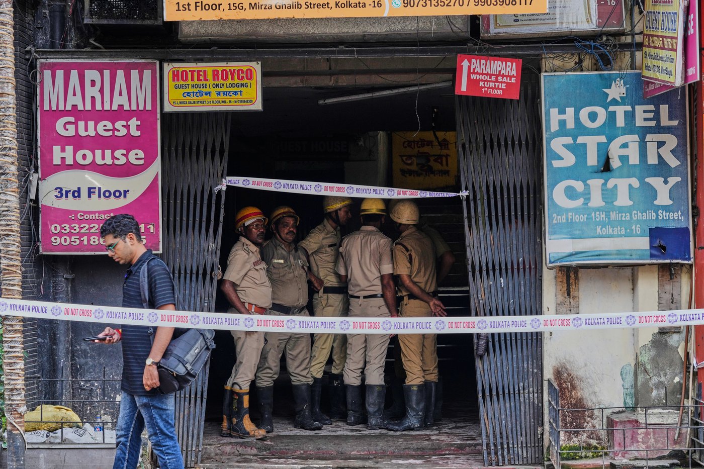 Fire in a building housing several hotels in eastern India kills 9 and injures 6 | iNhome Fire in a building housing several hotels in eastern India kills 9 and injures 6 | iNhome