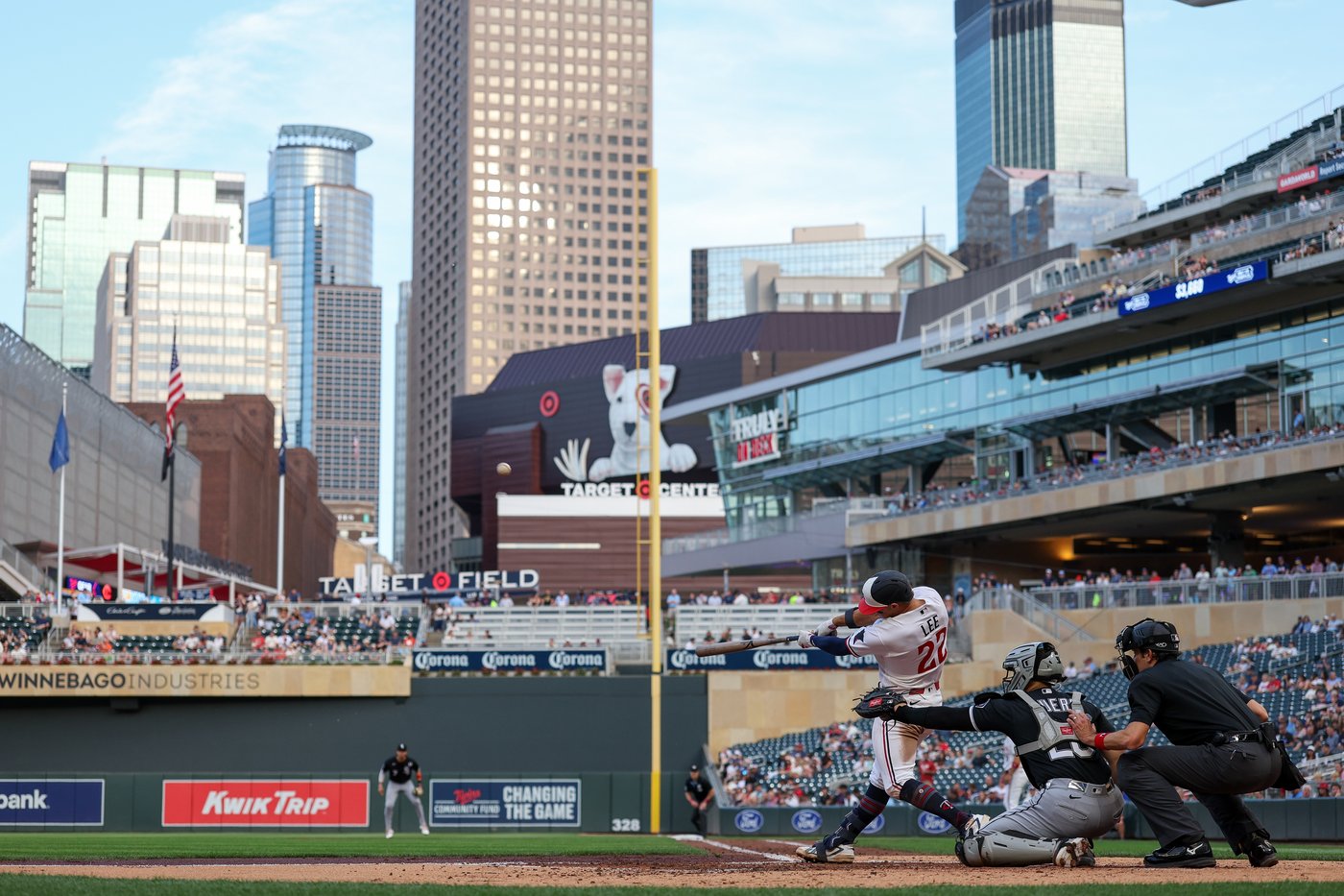 Twins beat Davis Martin and the White Sox 6-4 with a bottom-of-the-order barrage | iNFOnews.ca
