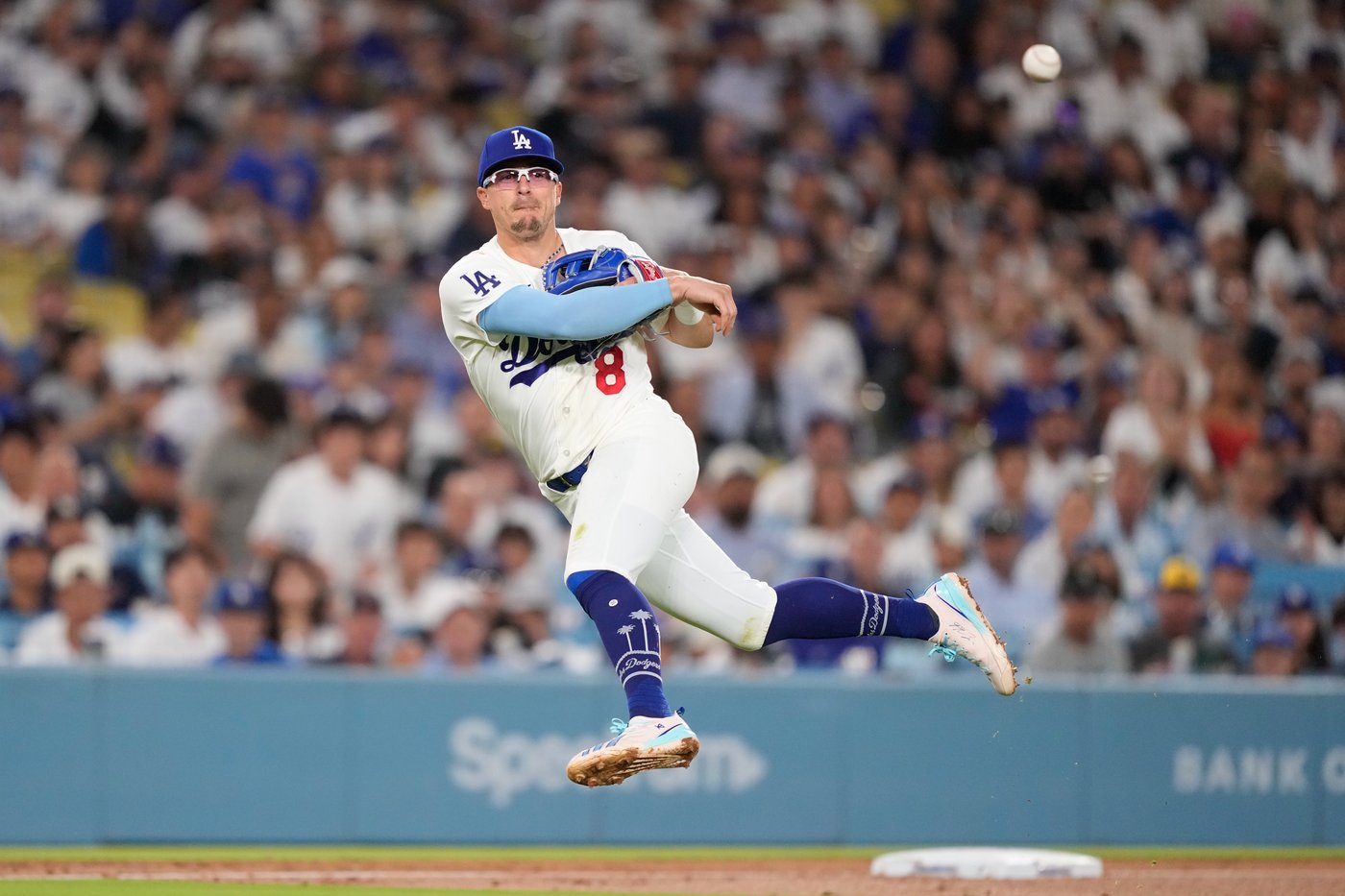 Brewers tag Edwin Diaz and rally for 3 runs in the 9th inning to beat the Dodgers 5-4 | iNFOnews.ca Brewers tag Edwin Diaz and rally for 3 runs in the 9th inning to beat the Dodgers 5-4 | iNFOnews.ca