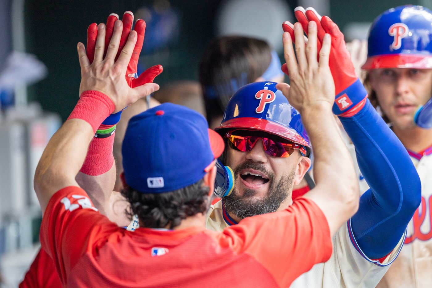 Schwarber hits 2 HRs, Hill delivers RBI single in 12th inning as Phillies beat Blue Jays 7-6 | iNFOnews.ca Schwarber hits 2 HRs, Hill delivers RBI single in 12th inning as Phillies beat Blue Jays 7-6 | iNFOnews.ca