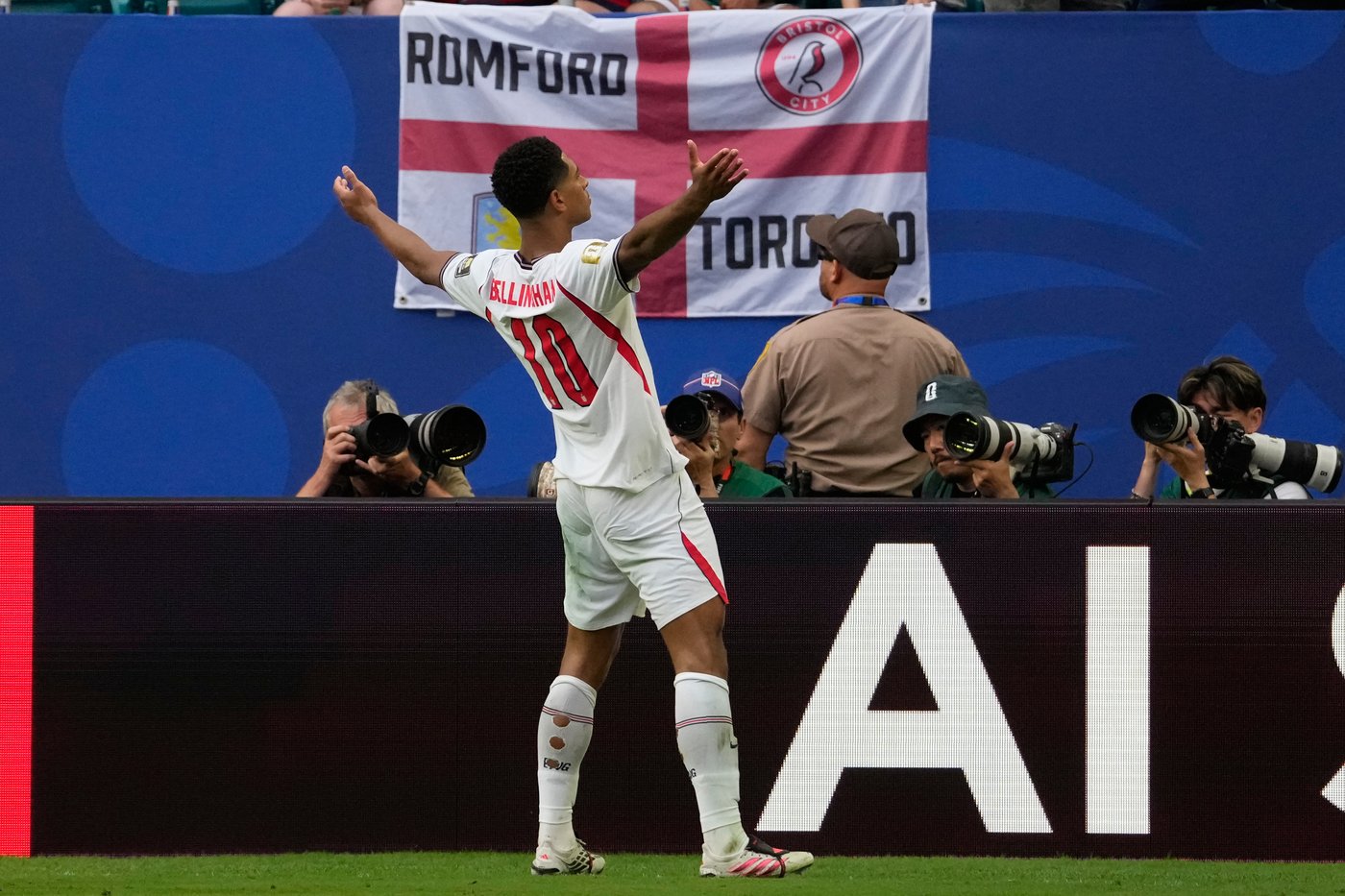 England and Argentina make changes to their starting lineups in the World Cup semifinals | iNFOnews.ca